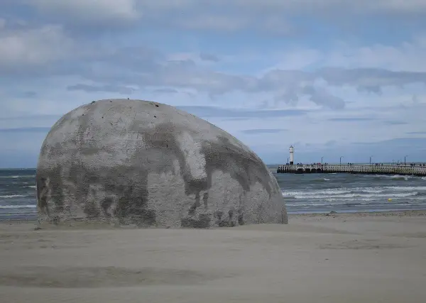 Nieuwpoort beach with Beaufort art sculpture installation
